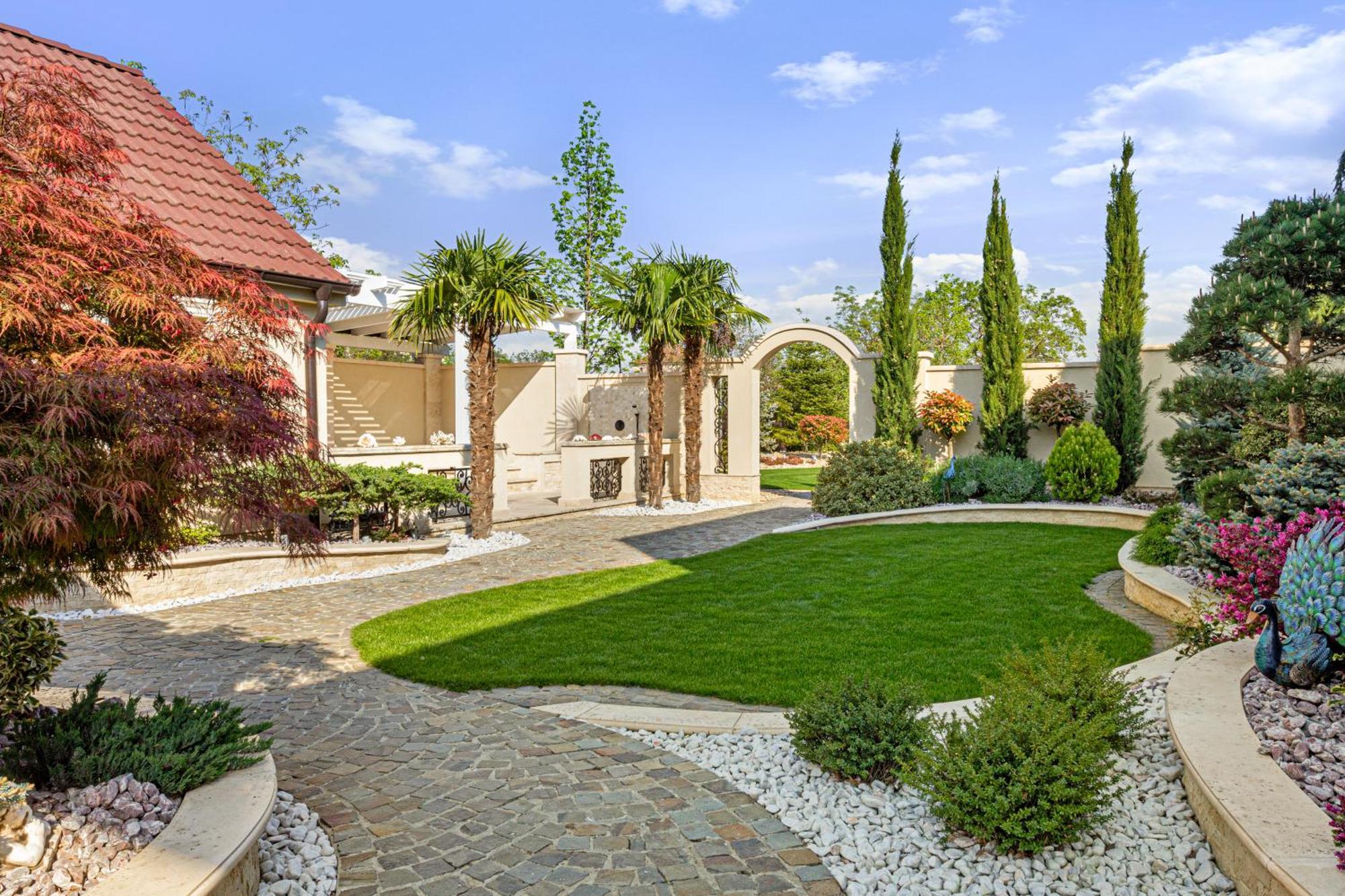 Sika Palladium Garden & Spa Central Apartment Arad Extérieur photo